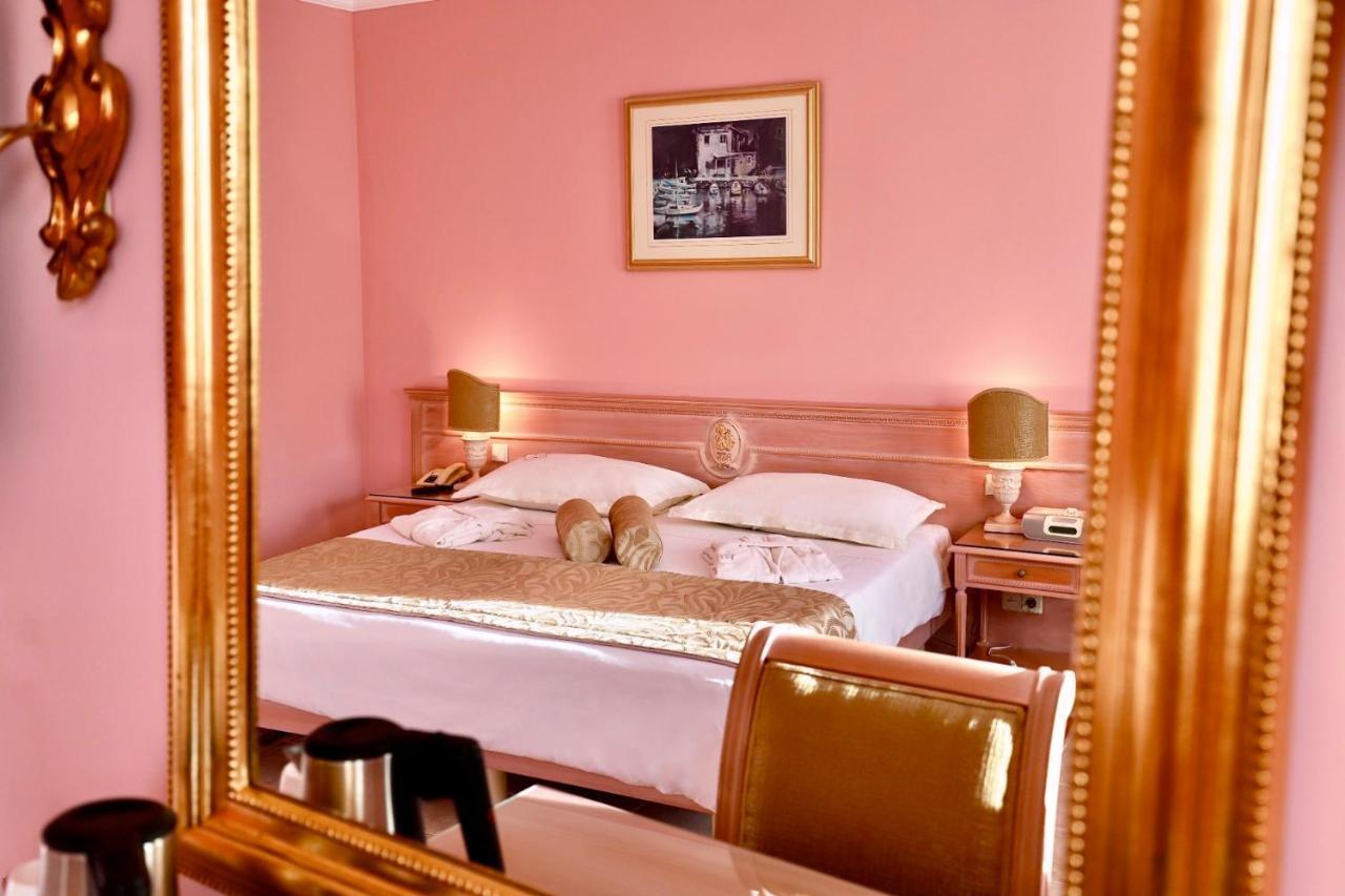Marina Frapa Resort Rogoznica Exteriér fotografie